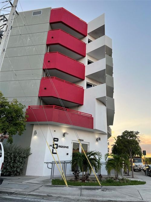 104-2300 Nw 7th St, Miami, FL, 33125-3269 | Card Image