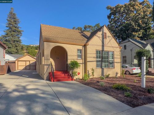 2535 Alhambra Ave, Martinez, CA, 94553-3142 | Card Image