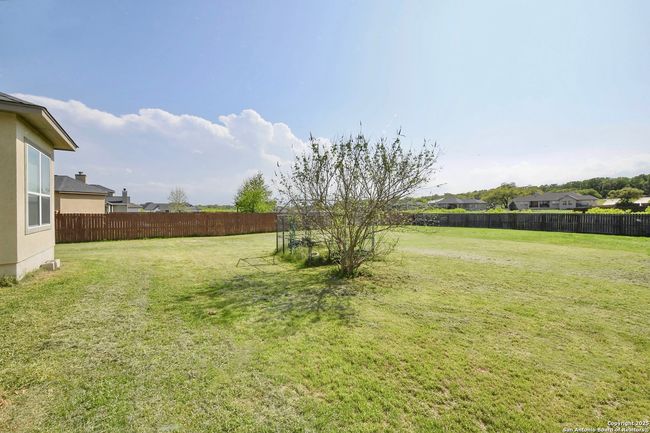 521 Saxet Trl, House other with 3 bedrooms, 2 bathrooms and null parking in Spring Branch TX | Image 29
