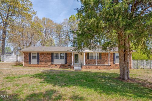 2516 Evergreen Ave, Burlington, NC, 27217-9115 | Card Image