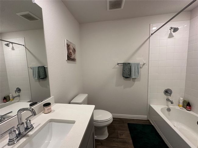 Full bathroom | Image 11