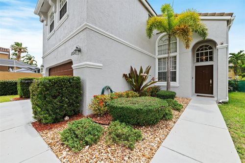 15376 Nw 14th Mnr, Pembroke Pines, FL, 33028-2450 | Card Image