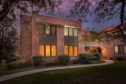 unit-4b-220 3rd Ave, Charleston, SC, 29403-3552 | Card Image