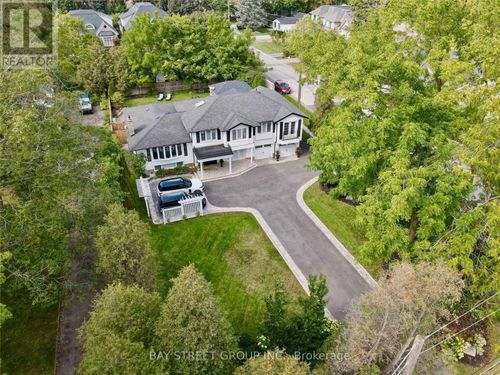 363 Lakeshore Rd W, Oakville, ON, L6K1G4 | Card Image