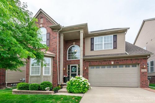 51152 E Bourne Ter, Novi, MI, 48374-1009 | Card Image