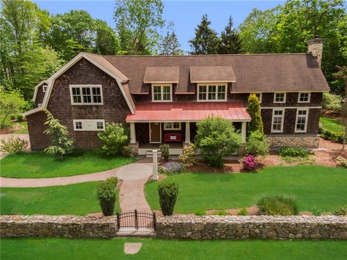 104 Ferry Rd, Bristol, RI, 02809-2905 | Card Image