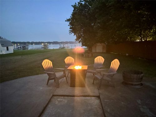 240 Overlook Trl, Gun Barrel City, TX, 75156-3957 | Card Image