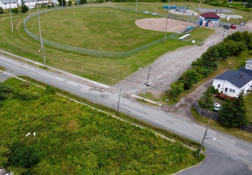 24 Mckeigan St, Glace Bay, NS, B1A1R1 | Card Image