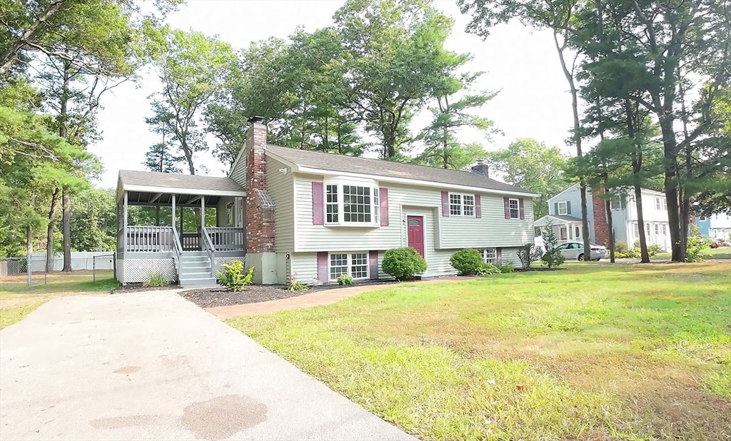 Old Farm Rd, Mansfield, MA 02048