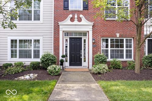 8256 Jo Ellen Dr, Fishers, IN, 46038-5297 | Card Image