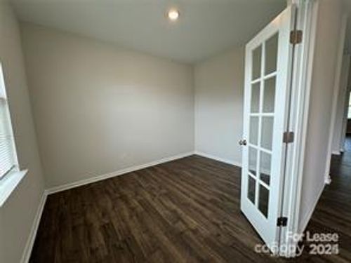 6424 Ellimar Field Ln, Charlotte, NC, 28215-1206 | Card Image