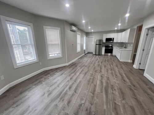 2-15 Quince Field, Boston, MA, 02125 | Card Image