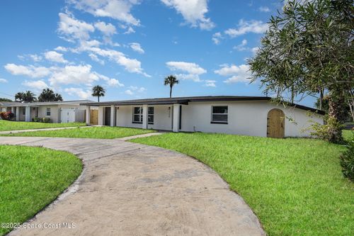320 Alabama Ave, Merritt Island, FL, 32953-3307 | Card Image