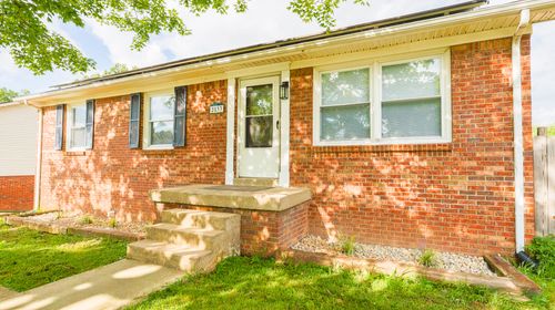 2833 Winter Gdn, Lexington, KY, 40517-4178 | Card Image