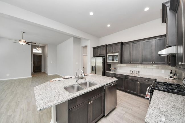 17409 Turtleweed Ln, House other with 3 bedrooms, 2 bathrooms and 2 parking in Conroe TX | Image 20