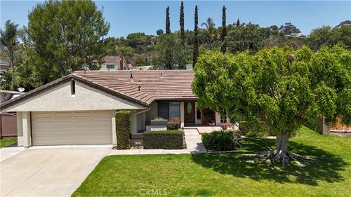 5731 E Crater Lake Ave, Orange, CA, 92867-3312 | Card Image