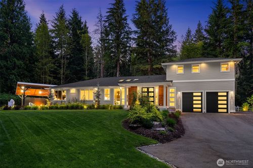 10390 348th Ave Se, Snoqualmie, WA, 98065-9282 | Card Image