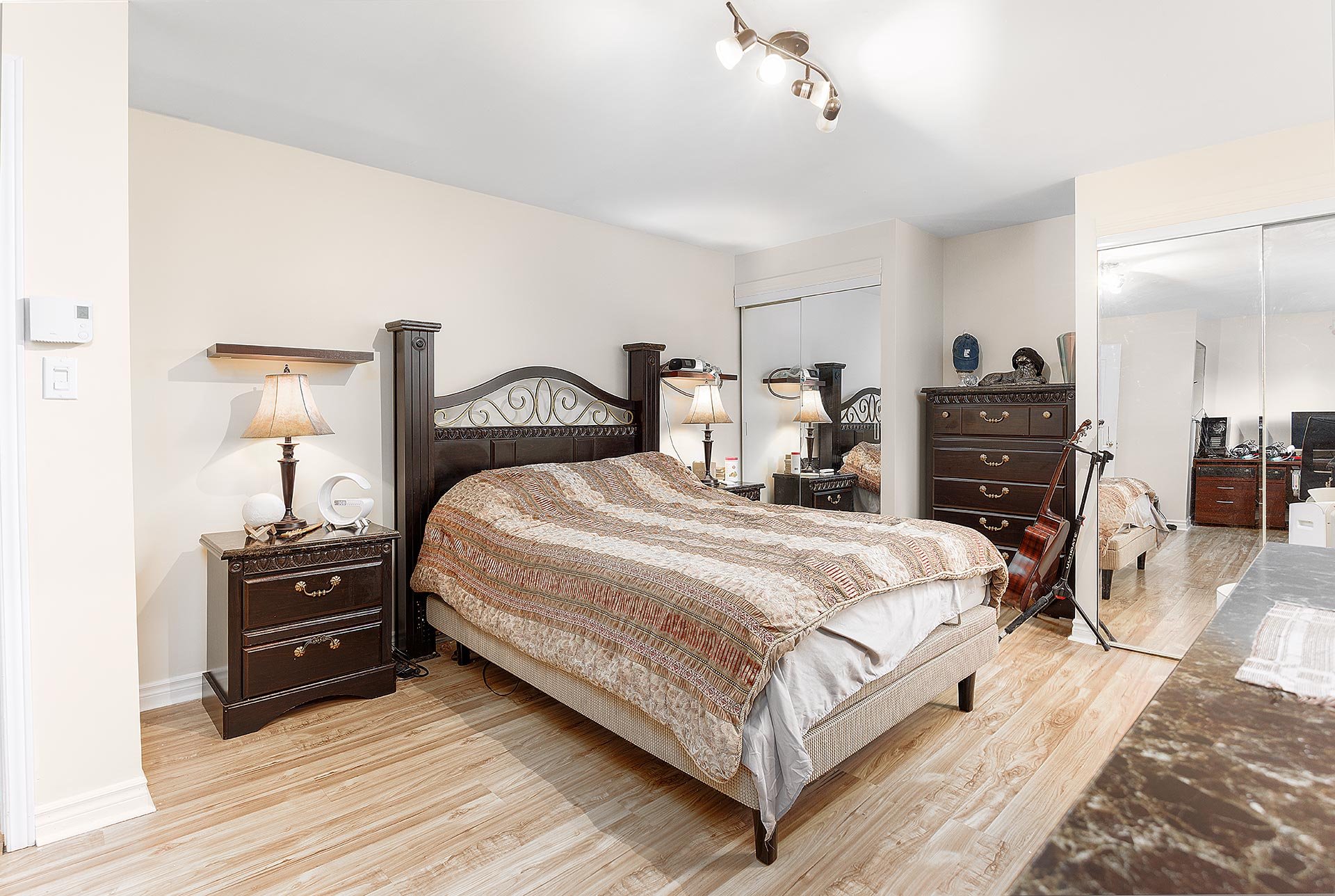 Residential in Laval (Laval-Ouest) 4
