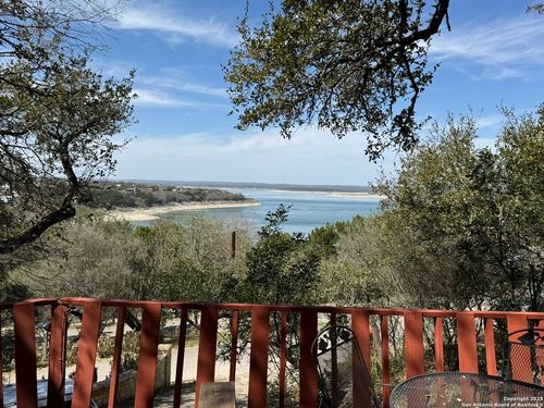 978 Dusty Saddle, Canyon Lake, TX, 78133-4863 | Card Image