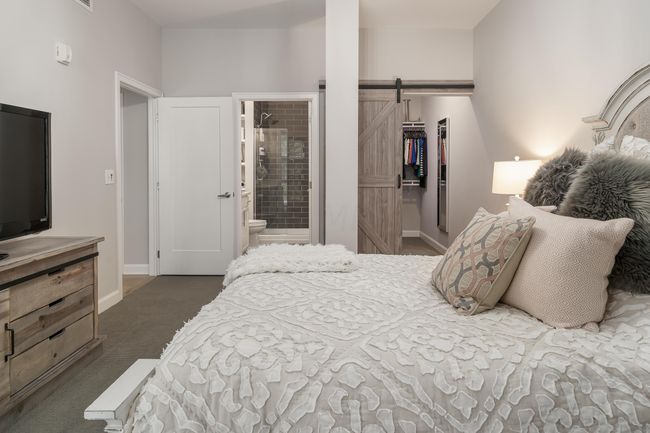 Primary Suite | Image 11
