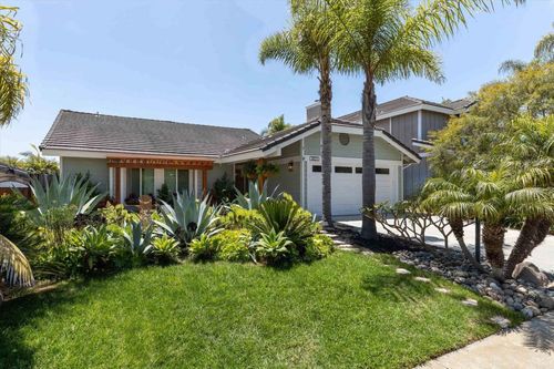 1821 Hawk View Dr, Encinitas, CA, 92024-1258 | Card Image