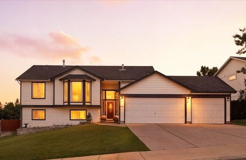 15204 N Chesapeake Rd, Mead, WA, 99021-9790 | Card Image