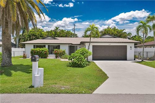 3735 Se 3rd Pl, Cape Coral, FL, 33904-4853 | Card Image