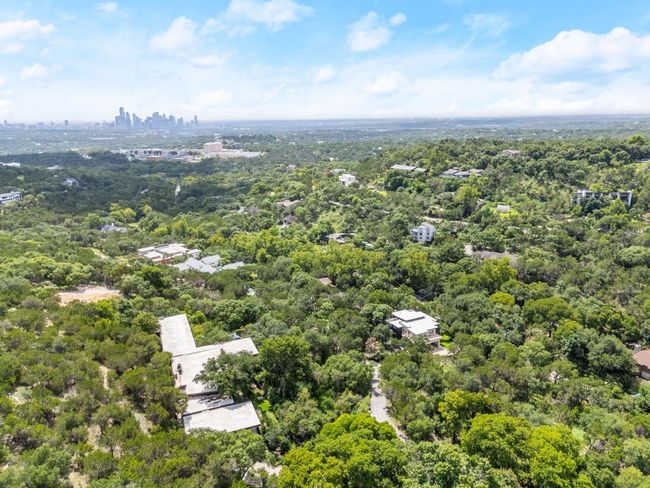 500 Laurel Valley Rd, House other with 4 bedrooms, 5 bathrooms and 8 parking in West Lake Hills TX | Image 40