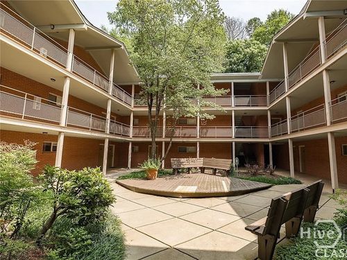 250 Little St, Athens, GA, 30605-5429 | Card Image