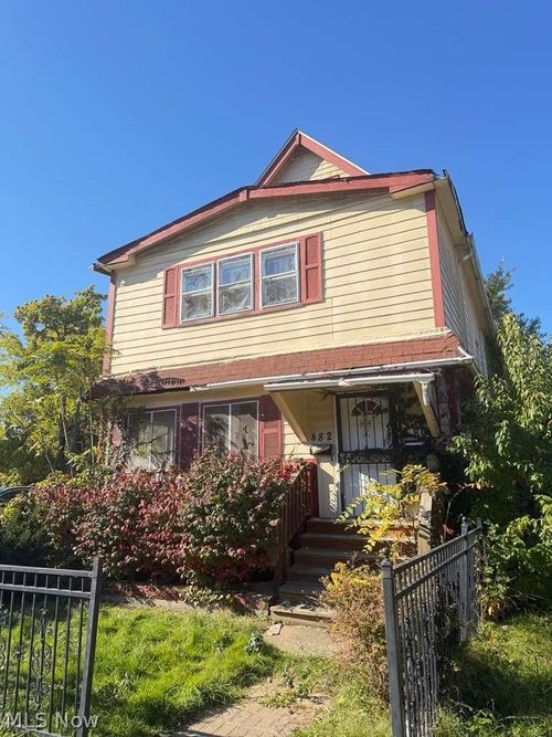480 E 125th St, Cleveland, OH, 44108-1811 | Card Image