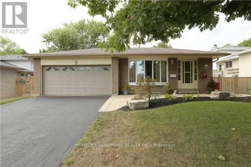 1256 Falgarwood Dr, Oakville, ON, L6H2L6 | Card Image