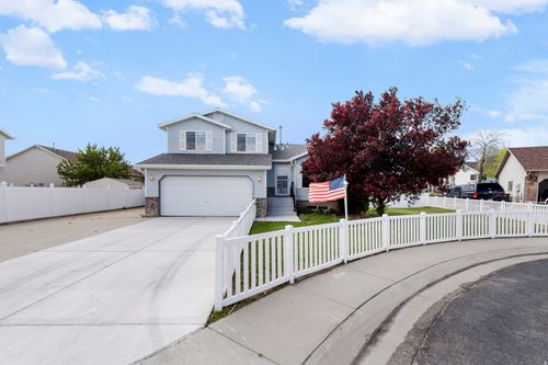 4361 3870, West Valley City, UT, 84120-7637 | Card Image
