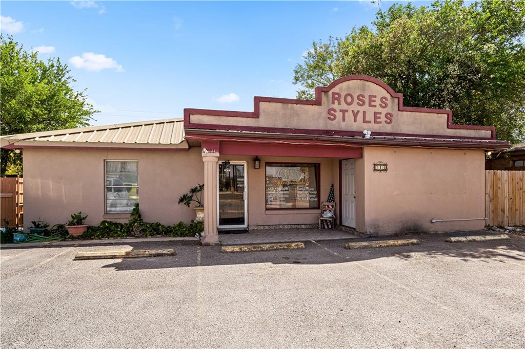 214 E Ferguson St, Pharr, TX 78577