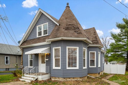 1409 Pulaski St, Peru, IL, 61354-2306 | Card Image