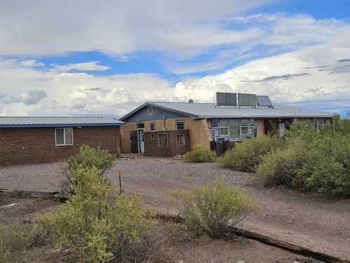 500 Ne Frontage Rd, Polvadera, NM, 87828-1020 | Card Image