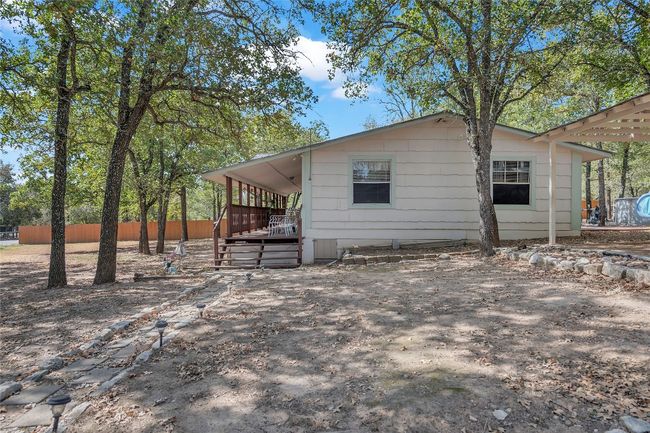 320 Pope Bnd S, House other with 3 bedrooms, 2 bathrooms and 6 parking in Cedar Creek TX | Image 6