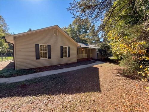 8507 Deer Path Court, Stokesdale, NC, 27357 | Card Image