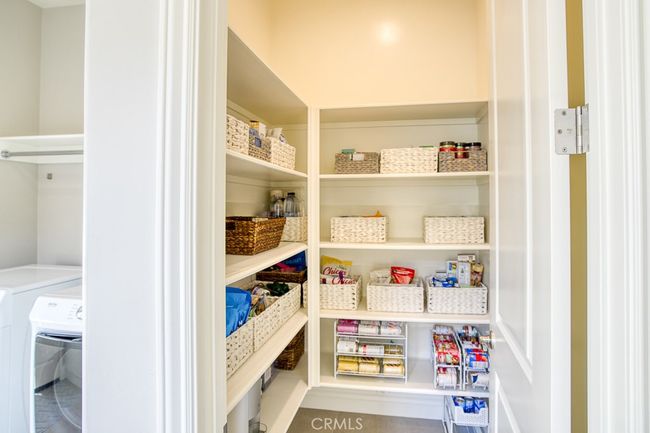 Pantry | Image 15