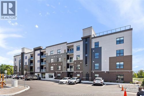 401-5885 Ellis Street, Lasalle, ON, N9H0R2 | Card Image
