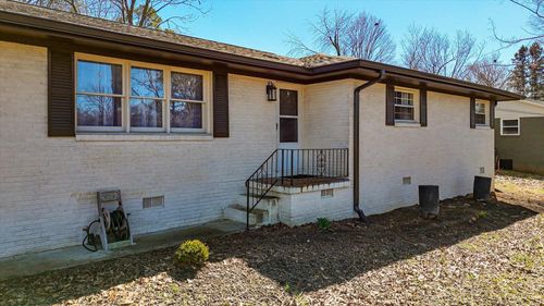 3302 Weeks Cir Ne, Cleveland, TN, 37312-5068 | Card Image