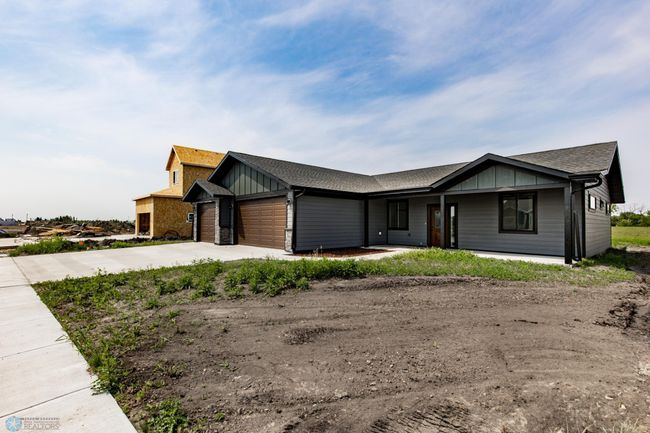 Front Exterior | Image 5