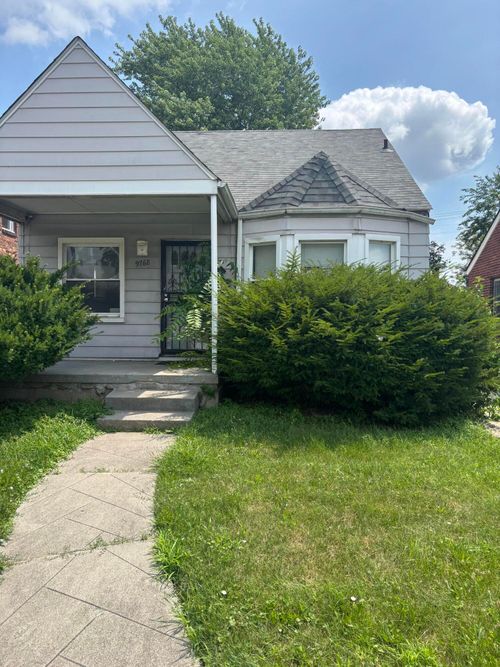 9768 Manistique St, Detroit, MI, 48224-2867 | Card Image