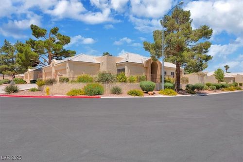 471 Fallwood Ln, Las Vegas, NV, 89107-2849 | Card Image