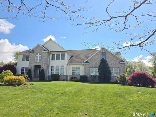 12 Copper Beech Dr, Middletown, CT, 06457-6161 | Card Image