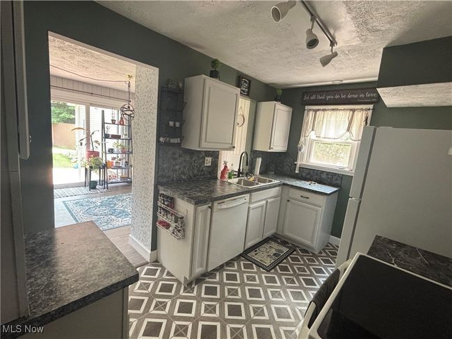 967 Lincoln St, House other with 4 bedrooms, 2 bathrooms and null parking in Wooster OH | Image 8