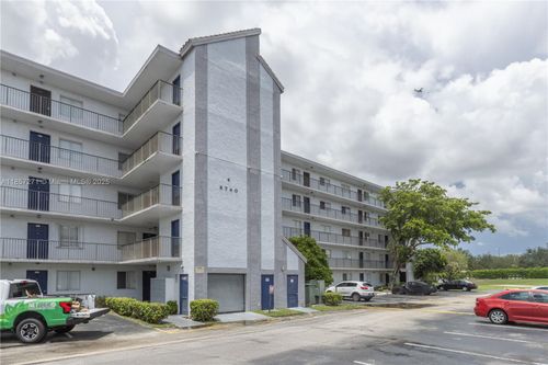 apt-408-8740 N Sherman Cir, Miramar, FL, 33025-2054 | Card Image