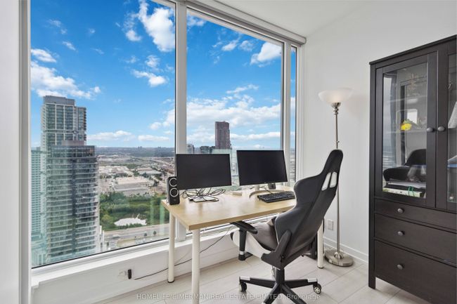 4502 - 5 Buttermill Ave, Condo with 3 bedrooms, 2 bathrooms and null parking in Vaughan ON | Image 14