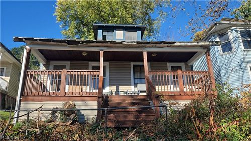 126 Rose Hill Pike, Bellaire, OH, 43906 | Card Image