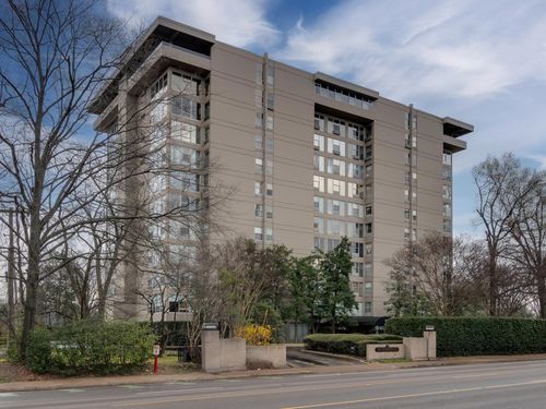 apt-1005-232 S Highland St, Memphis, TN, 38111-4538 | Card Image