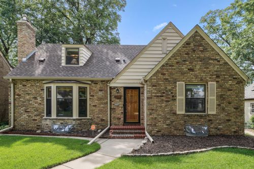 5912 Park Ave, Minneapolis, MN, 55417-3122 | Card Image